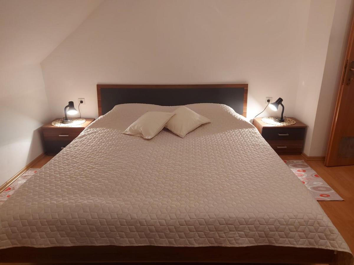 Apartman Skender 3* Ravna Gora Apartment ภายนอก รูปภาพ