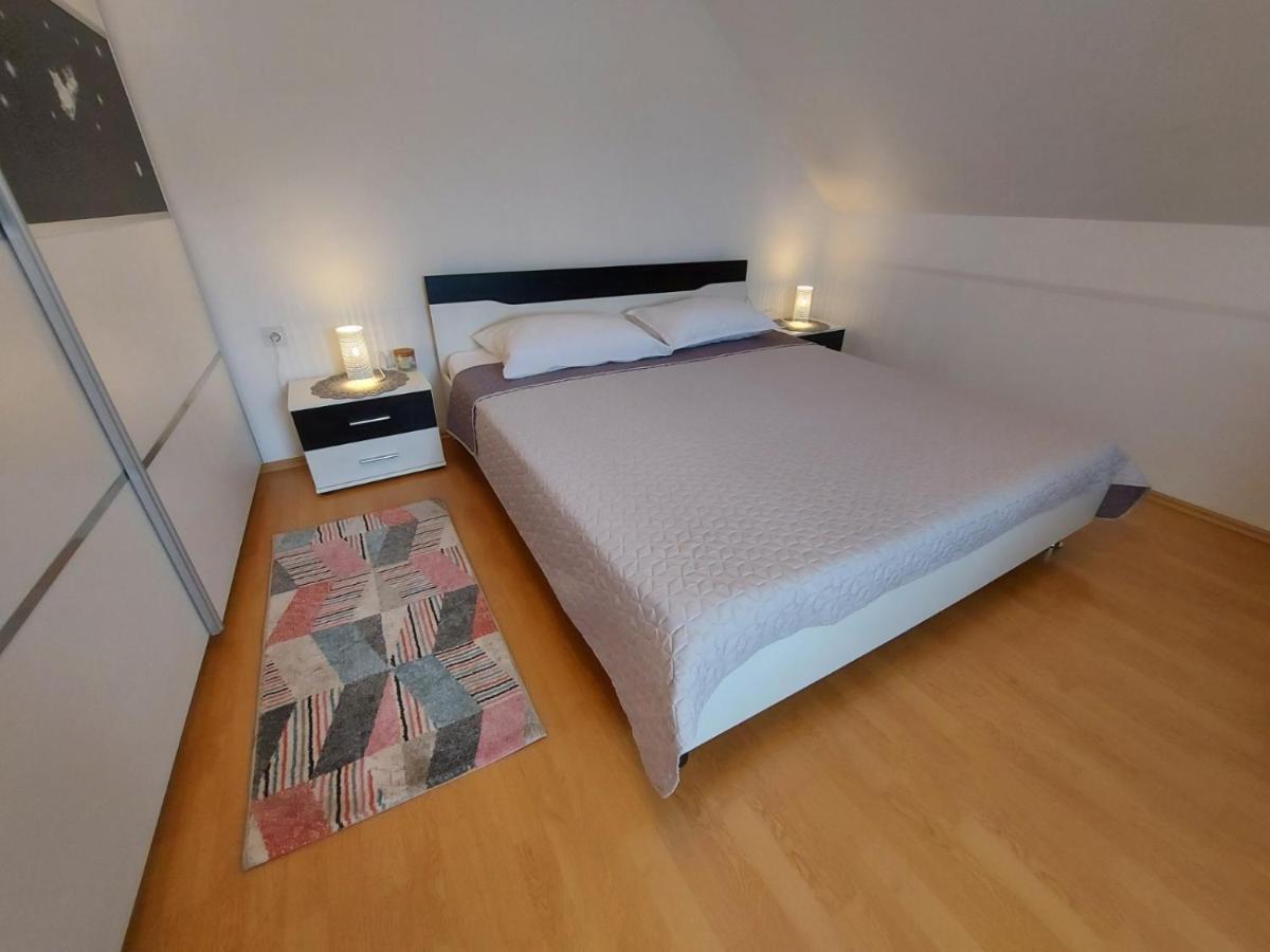 Apartman Skender 3* Ravna Gora Apartment ภายนอก รูปภาพ