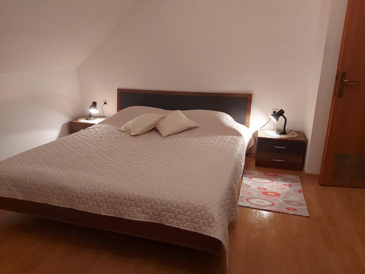 Apartman Skender 3* Ravna Gora Apartment ภายนอก รูปภาพ